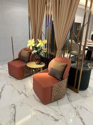 深夜惊魂 女乘客被顺风车司机遗弃高速服务区