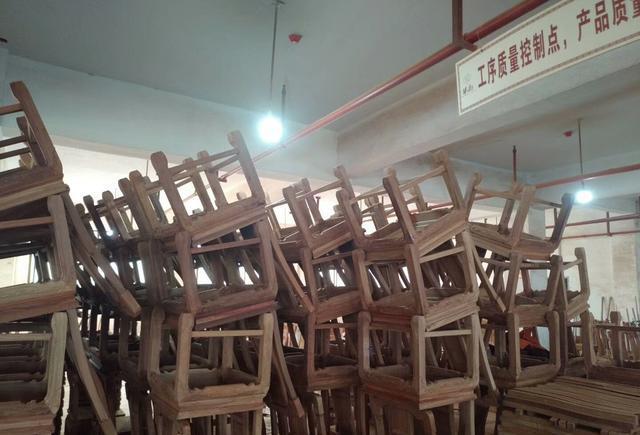 带你走进红木家具工厂的世界 传统工艺与现代制造的完美融合